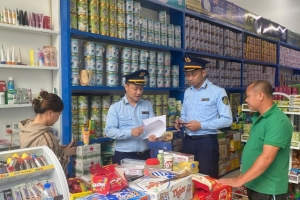 Xử phạt hộ kinh doanh thuốc lá trái phép tại Thanh Chương