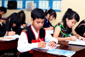 Điều chỉnh một số nội dung Chương trình phát triển KT-XH vùng dân tộc thiểu số và miền núi