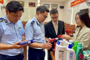 Ngành Quản lý thị trường mở đợt cao điểm truy quét buôn lậu, hàng giả trên toàn quốc