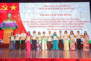 Tọa đàm “Xây dựng chuẩn mực đạo đức nghề nghiệp, đạo đức công vụ cho cán bộ, đảng viên trong giai đoạn mới – thực trạng và giải pháp”