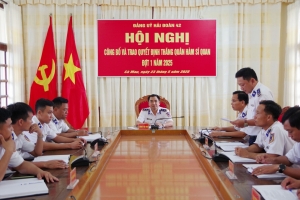 Hải đoàn 42 trao quyết định thăng quân hàm sĩ quan đợt 1 năm 2025