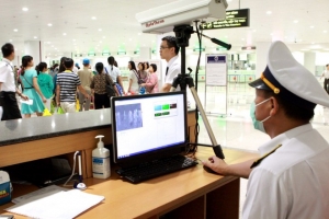 Thực hiện các biện pháp tăng cường kiểm dịch COVID-19 tại sân bay Nội Bài