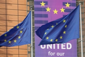 EU phản ứng trước tuyên bố áp thuế 50% của ông Trump đối với hàng hóa châu Âu