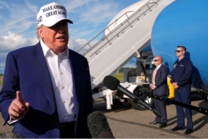 Tổng thống Donald Trump: Mỹ muốn sản xuất những thứ lớn lao chứ không phải áo phông