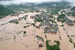 Cần sẵn sàng ứng phó mưa lớn, lũ quét tại Bắc Bộ và Thanh Hóa