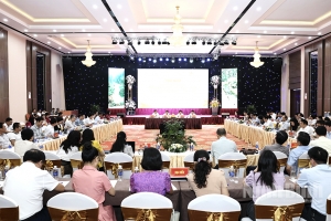  “Phát huy truyền thống báo chí cách mạng – Báo chí Ninh Bình vì sự phát triển bền vững”