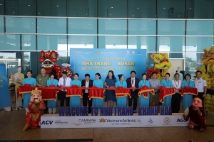 Vietnam Airlines chính thức khai trương đường bay thẳng giữa Nha Trang và Busan (Hàn Quốc)