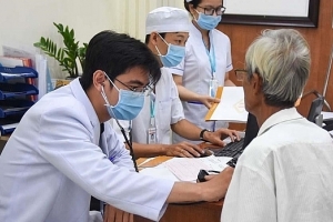Chỉ đạo của Tổng Bí thư Tô Lâm như "tiếng trống lệnh" cải cách y tế toàn diện