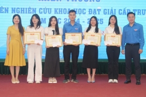 Trường Đại học Hồng Đức tổ chức Hội nghị khoa học tuổi trẻ sáng tạo