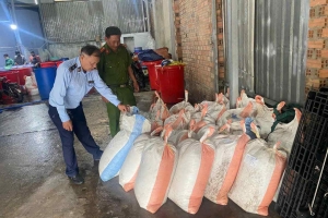 Bình Dương: Tạm giữ 1,1 tấn hạt đác không rõ nguồn gốc chuẩn bị tung ra thị trường