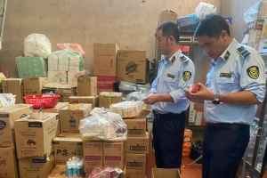 Đắk Lắk: Phát hiện gần 1.500 mỹ phẩm không rõ nguồn gốc trước khi ra thị trường