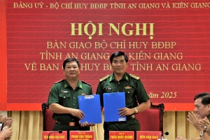 Hội nghị bàn giao Bộ chỉ huy Biên phòng tỉnh