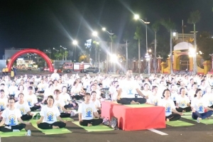 Đà Nẵng: Đồng diễn Yoga - Vì một thế giới, một sức khỏe chung