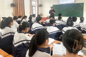 Hà Tĩnh trích hơn 8,6 tỷ đồng hỗ trợ ôn thi tốt nghiệp cho học sinh lớp 12