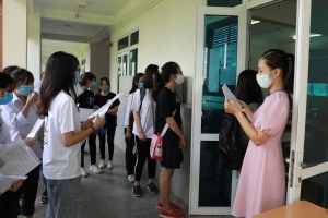 Chiều nay, gần 1,17 triệu thí sinh cả nước làm thủ tục thi tốt nghiệp THPT năm 2025
