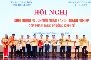 Vietcombank tài trợ 15 tỷ đồng hỗ trợ tỉnh Thanh Hóa xóa nhà tạm, nhà dột nát
