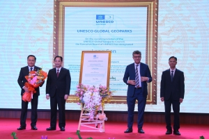 Lạng Sơn: Đón nhận danh hiệu “Công viên địa chất toàn cầu UNESCO Lạng Sơn”