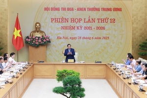 Phát động phong trào toàn dân thi đua làm giàu và đóng góp xây dựng đất nước