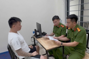 Công an Thanh Hóa bắt đối tượng Lê Kim Thu về hành vi buôn bán hàng cấm (khí N2O)