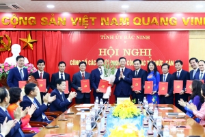 Thường trực Tỉnh ủy Bắc Ninh công bố các quyết định về công tác tổ chức, cán bộ