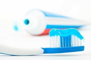 Thu hồi hai loại kem đánh răng do Công ty TNHH Phát Anh Minh phân phối vì vi phạm quy định về ghi nhãn