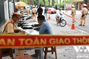Lỗi vi phạm nào bị trừ tới 10 điểm bằng lái?