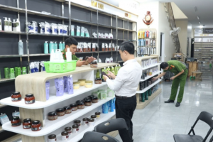 Quảng Trị: Phát hiện, thu giữ khoảng 2,5 tấn mỹ phẩm không rõ nguồn gốc xuất xứ