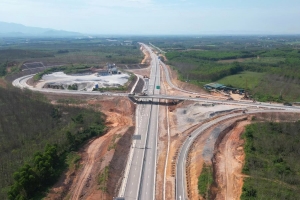 Quảng Trị tập trung tháo gỡ vướng mắc, đẩy nhanh tiến độ giải phóng mặt bằng cao tốc Bắc - Nam
