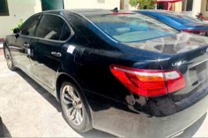 Gia Lai: Phát hiện xe ô tô nhãn hiệu LEXUS không có giấy tờ hợp pháp