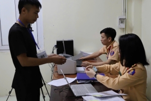 Tăng trung tâm sát hạch lái xe để phục vụ tốt nhu cầu của người dân