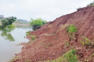 Bắc Ninh: Công bố tình huống khẩn cấp xử lý sự cố sạt lở đê bối Trầm Hà, thôn Thượng, xã Mỹ Thái