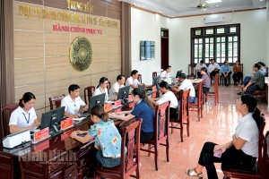 Vận hành chính quyền địa phương 2 cấp: Đối mặt với hạn chế để có giải pháp lâu bền