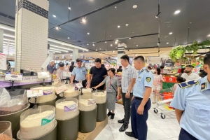 Hải Phòng: Đảm bảo nguồn cung hàng hóa, bình ổn thị trường ứng phó Bão số 3