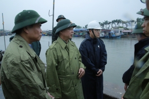 Phó Thủ tướng Trần Hồng Hà kiểm tra công tác phòng, chống bão số 3 tại Hải Phòng