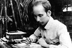 Bác Hồ chuẩn bị cho Cách mạng Tháng Tám năm 1945
