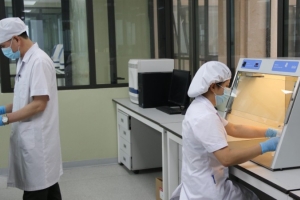 Giải “bài toán ngược” giữa dòng chảy lịch sử