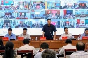 Điện Biên họp khẩn chỉ đạo làm nhà ở cho người dân bị thiệt hại do lũ quét, lở đất