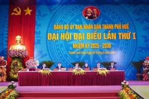 Đảng bộ UBND TP. Huế đặt mục tiêu tăng trưởng kinh tế từ 10% trong nhiệm kỳ tới