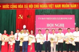 Xã Hoằng Lộc tuyên dương điển hình tiên tiến giai đoạn 2025-2030
