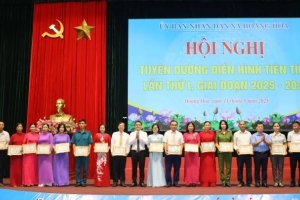 Xã Hoằng Hoá tuyên dương các tập thể, cá nhân điển hình tiên tiến trong các phong trào thi đua