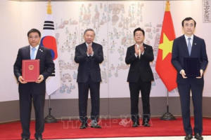 Tổng Bí thư Tô Lâm chứng kiến lễ trao các văn kiện hợp tác Việt Nam - Hàn Quốc