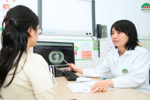 Nguy cơ tái phát hen phế quản do thời tiết ẩm, mưa nhiều