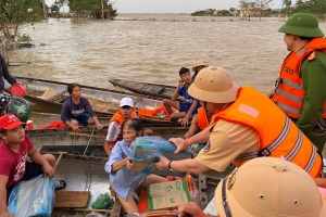 Nâng cao năng lực phòng, chống thiên tai: Kiện toàn tổ chức, hoàn thiện cơ chế, ứng dụng công nghệ, tăng cường truyền thông