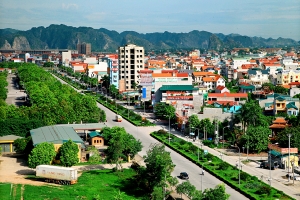 Ninh Bình triển khai giải pháp đột phá thúc đẩy tăng trưởng, phấn đấu đạt mục tiêu GRDP năm 2025 tăng 10,6%
