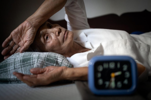 Mất ngủ ở người lớn tuổi - Hệ quả của trầm uất và lo âu mạn tính
