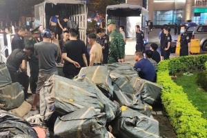 Lào Cai phát hiện và thu giữ hơn 10 tấn hàng thực phẩm đông lạnh không rõ nguồn gốc