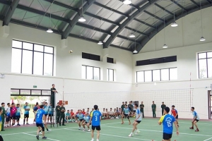 Khai mạc giải thể thao chào mừng 80 năm Ngày truyền thống LLVT tỉnh Thanh Hóa