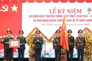 Hà Tĩnh trang trọng tổ chức kỷ niệm 80 năm Ngày truyền thống lực lượng vũ trang