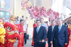 Tổng Bí thư và Thủ tướng dự Lễ Khánh thành Trung tâm Hội chợ Triển lãm Quốc gia