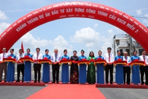 Phó Thủ tướng Thường trực Chính phủ Nguyễn Hòa Bình dự lễ khánh thành dự án cầu Rạch Miễu 2